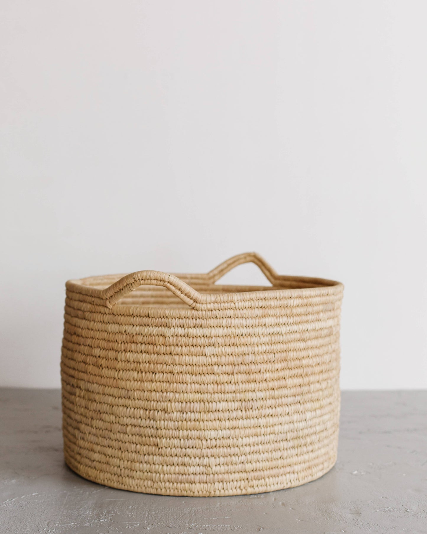 Round Laundry Basket, palm leaf - low