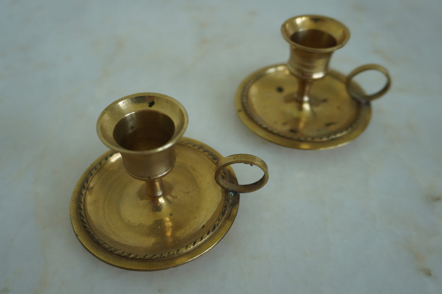 Candle holder