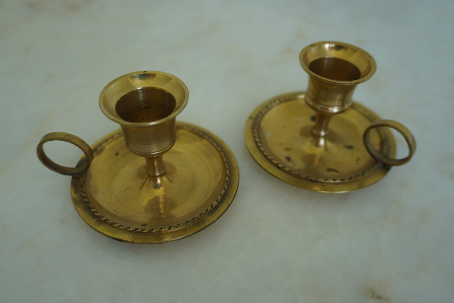 Candle holder