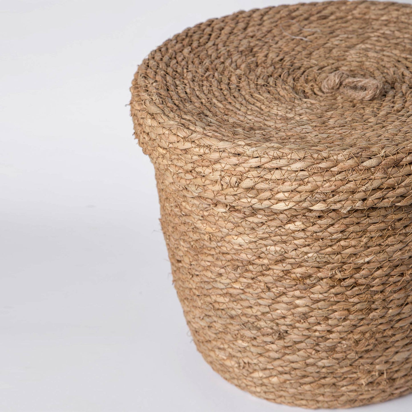 Seagrass Basket with lid